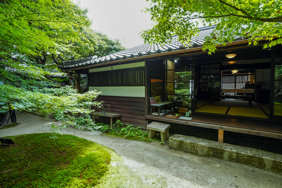 <span>7. </span>岩国・川西の生家の修復